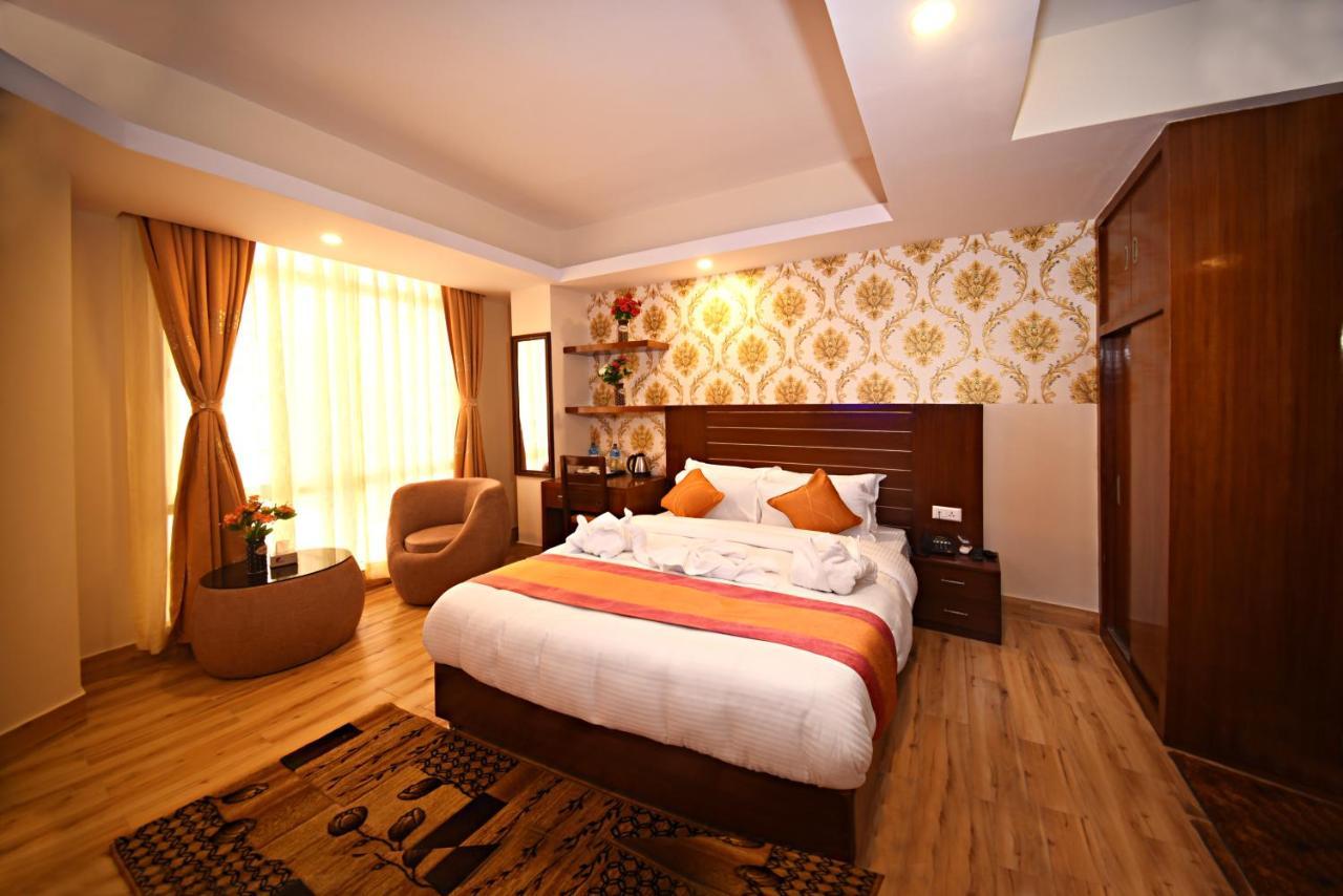 Hotel Simal Katmandou Extérieur photo
