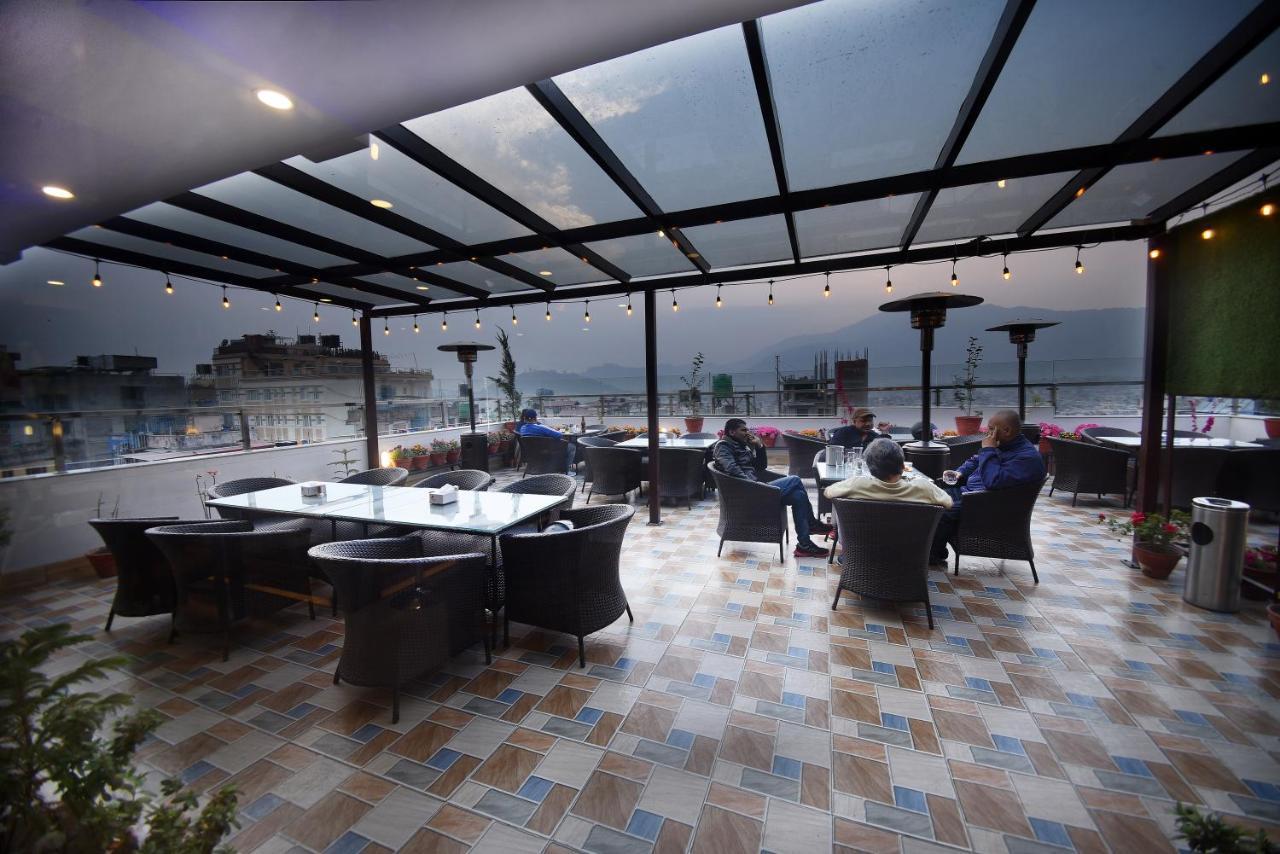 Hotel Simal Katmandou Extérieur photo