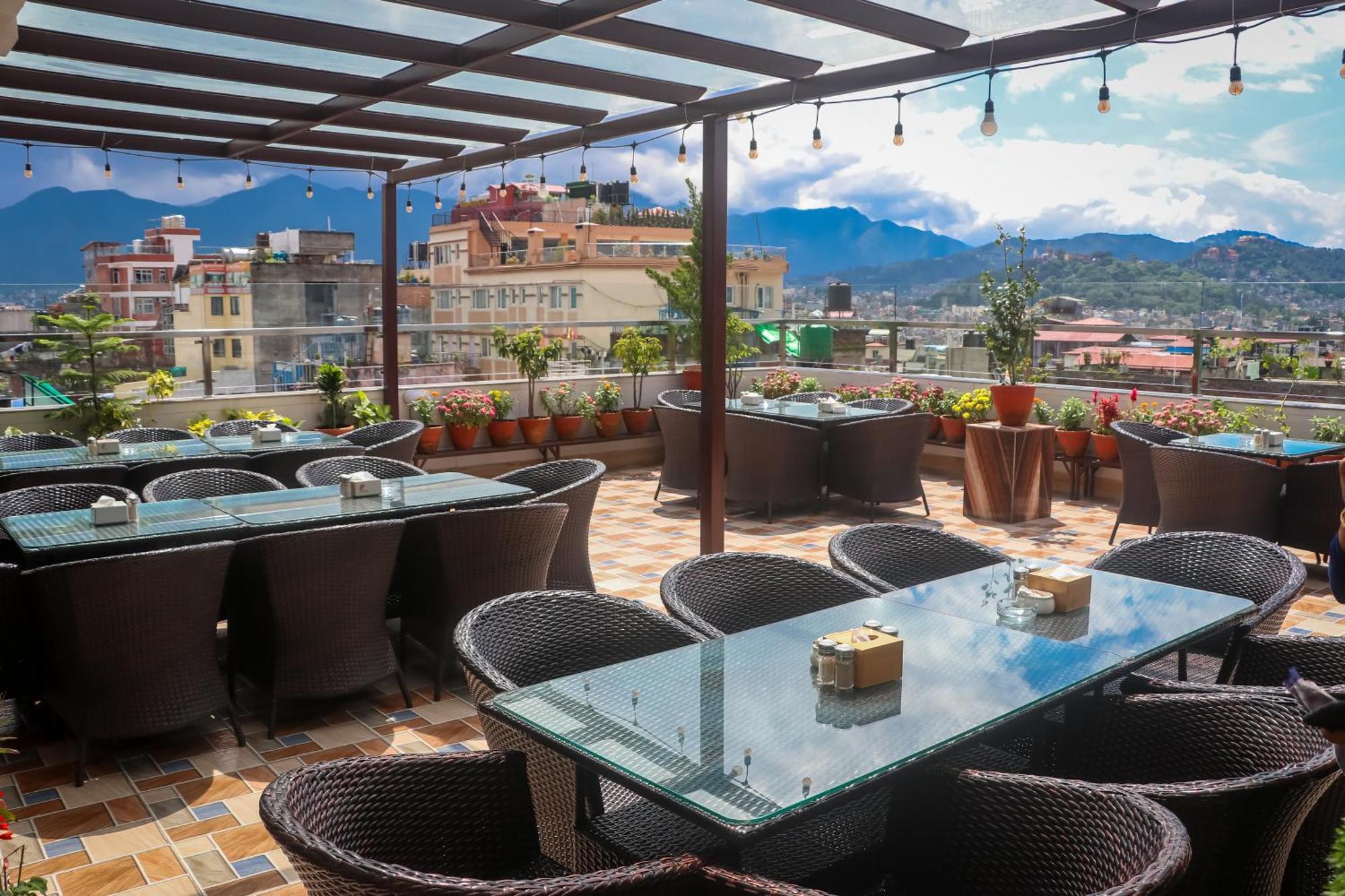 Hotel Simal Katmandou Extérieur photo